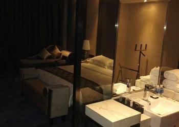 Rising Hotel Чунцін Екстер'єр фото